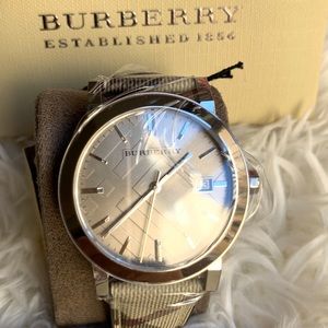 ❤️✨HP✨🎉AUTHENTIC BURBERRY BU9029 Women’s Watch